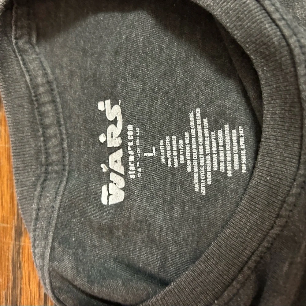 Star Wars Charcoal Tee with Lightsaber Design youth large athletic wear